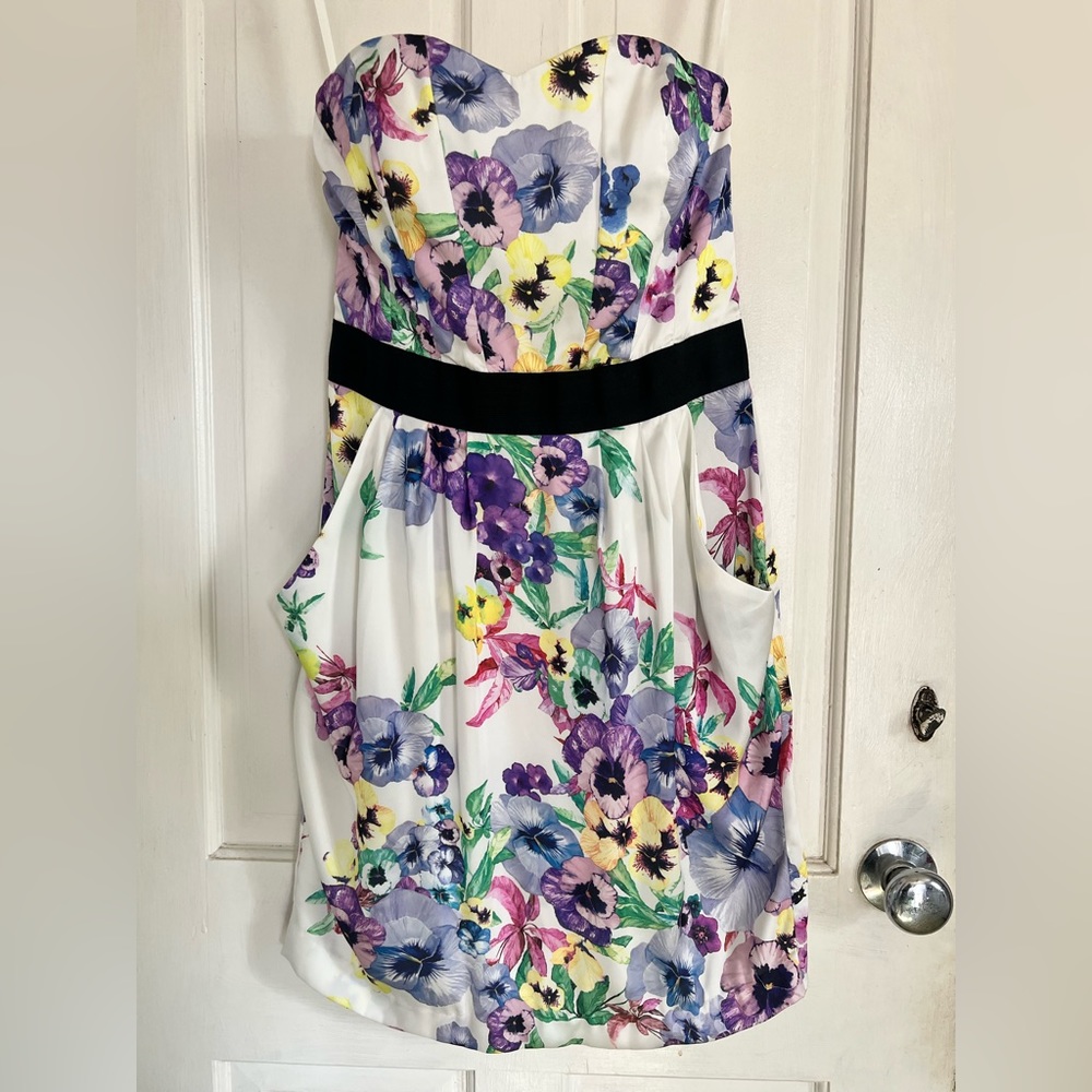 H & M Sweetheart Pansy Strapless Dress
